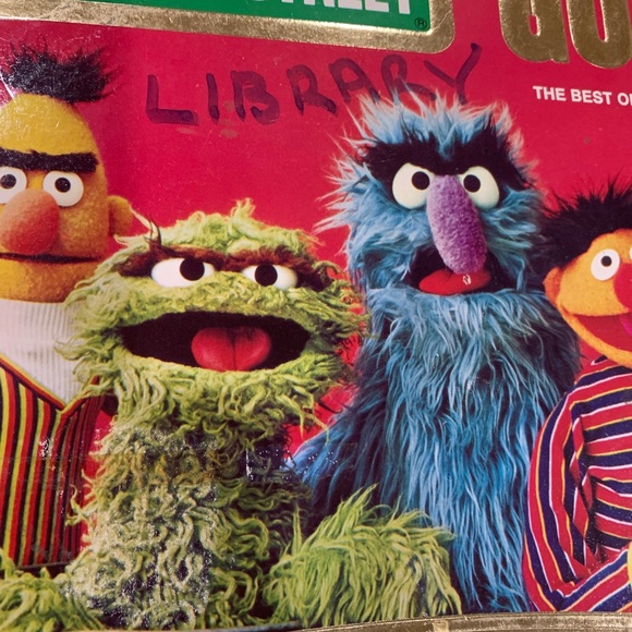 Sesame Street Gold The best of Sesame Street 2 lp record set. Double Album Vinyl - Picture 6 of 7